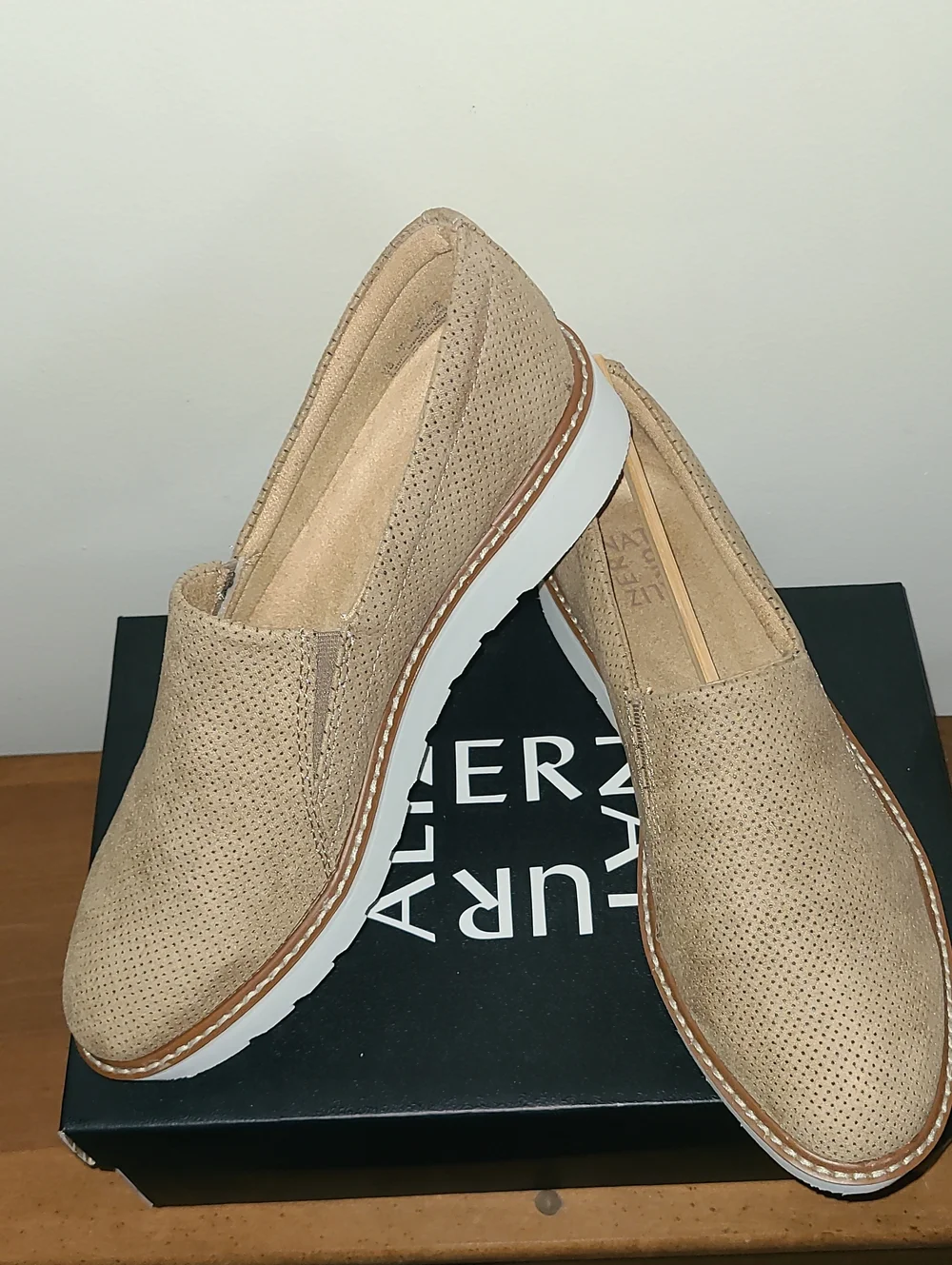 Naturalizer Beige Perforated Slip-On Loafers